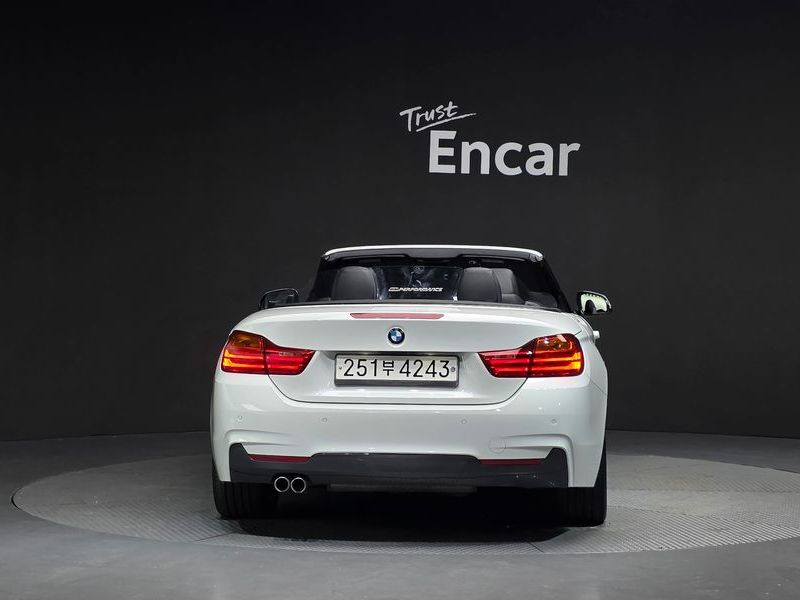 2017 BMW 4-Series 428i M Sport Convertible photo 4