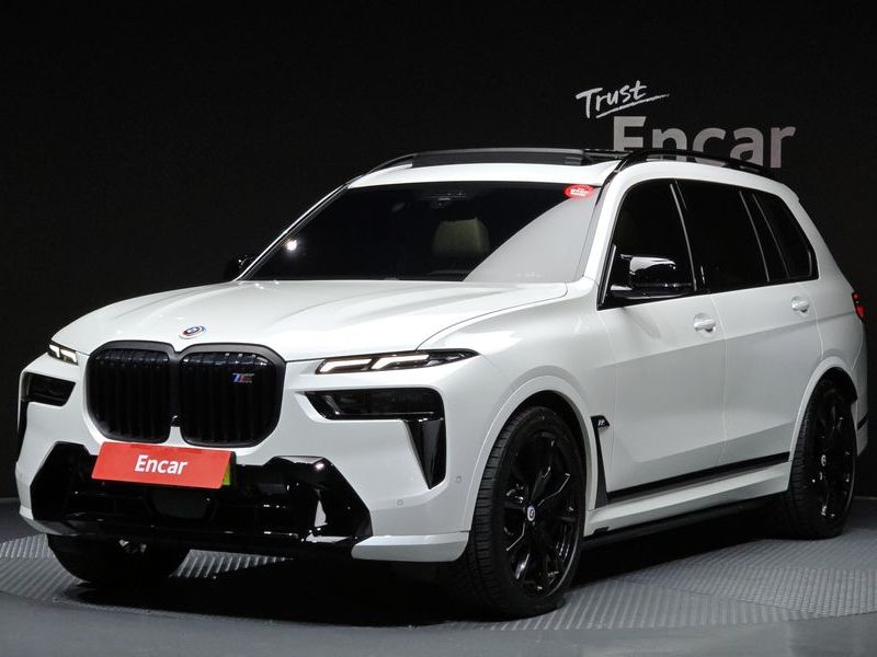 2024 BMW X7 M60i xDrive M sport 6STR photo 1