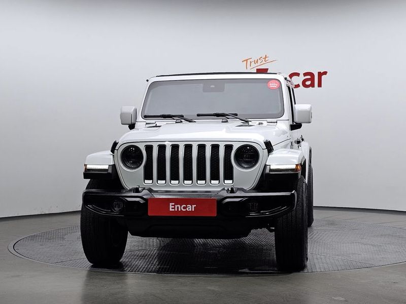 2023 Jeep Wrangler 2.0 Overland Power Top 4Door photo 3