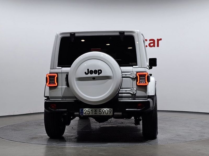 2023 Jeep Wrangler 2.0 Overland Power Top 4Door photo 4