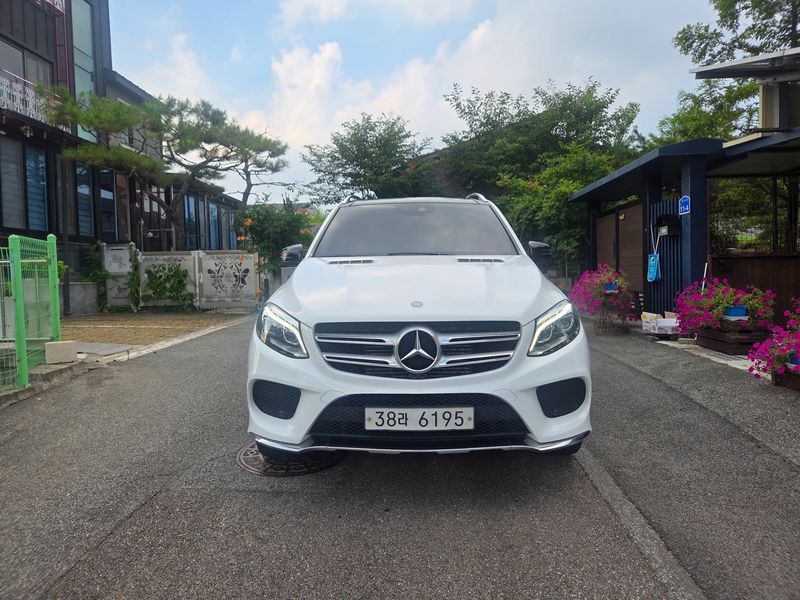 2016 Mercedes-Benz E-Class GLE350 d 4MATIC photo 3