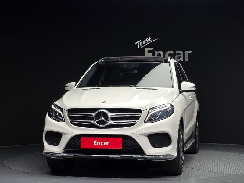 2017 Mercedes-Benz E-Class GLE350 d 4MATIC photo 3