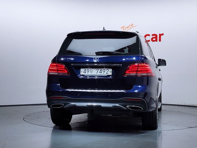 2017 Mercedes-Benz E-Class GLE350 d 4MATIC photo 4