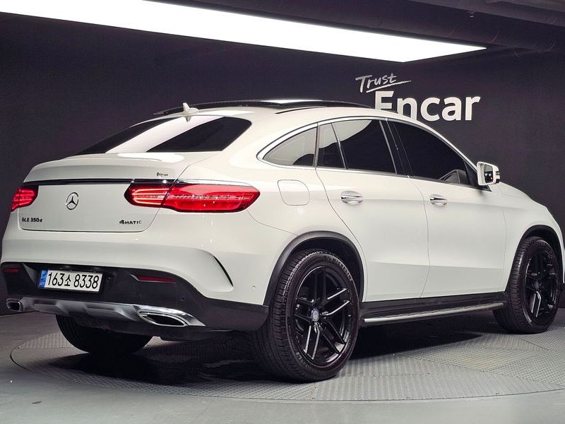 2017 Mercedes-Benz E-Class GLE350 d 4MATIC Coupe photo 2