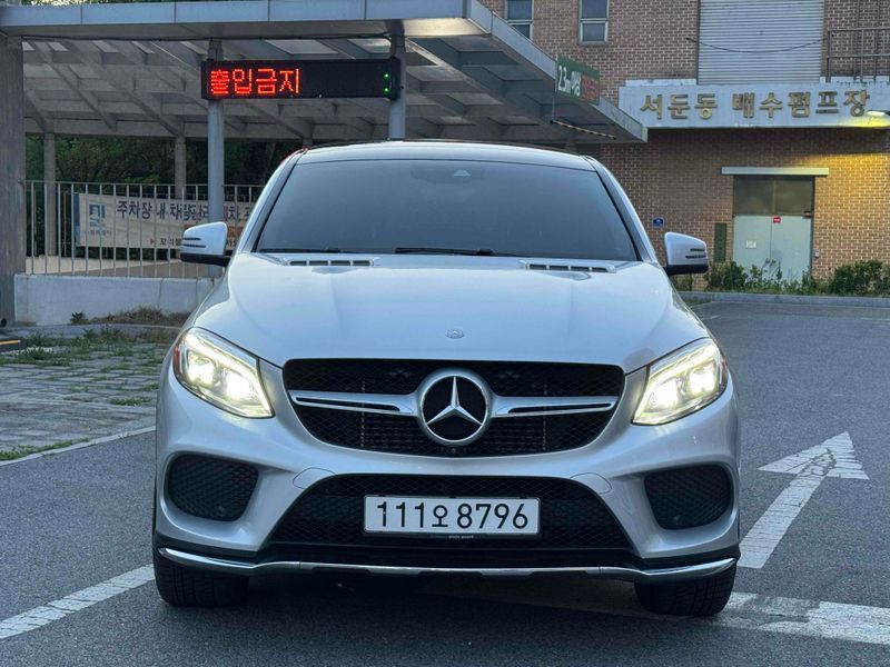 2017 Mercedes-Benz E-Class GLE350 d 4MATIC Coupe photo 3
