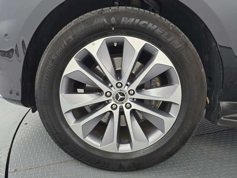 2017 Mercedes-Benz E-Class GLE350 d 4MATIC photo 5