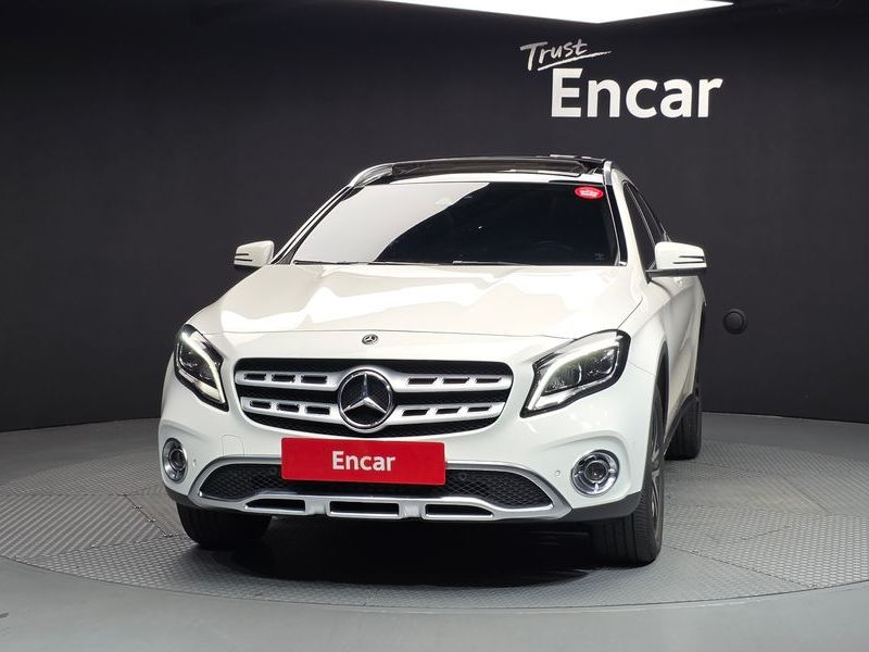 2019 Mercedes-Benz A-Class W177 GLA220 Premium photo 3