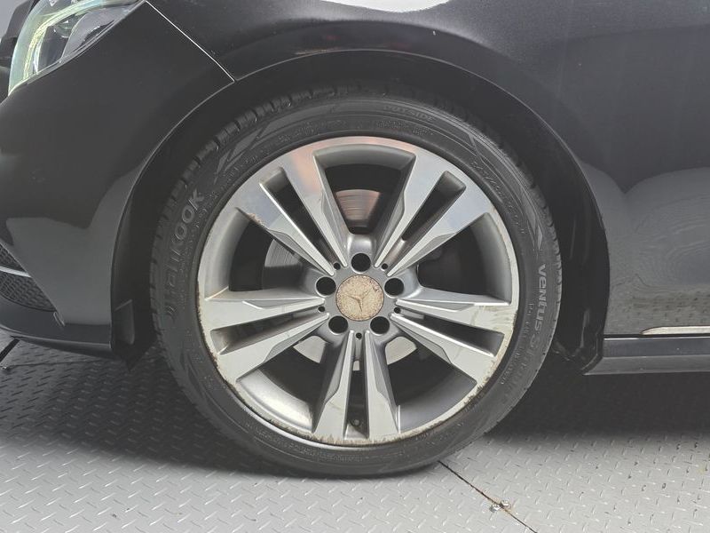 2014 Mercedes-Benz E-Class W212 E300 4MATIC Avantgarde photo 5
