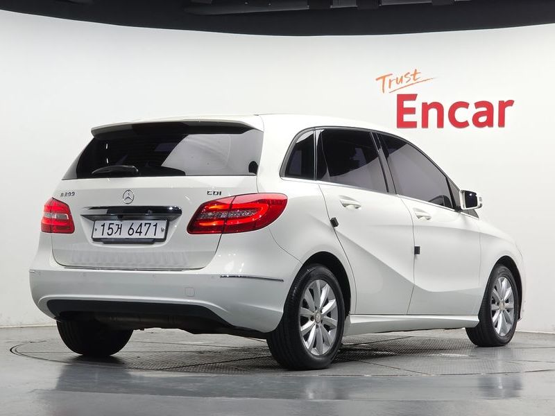 2015 Mercedes-Benz B-Class W246 B200 CDI Blue efficiency photo 2