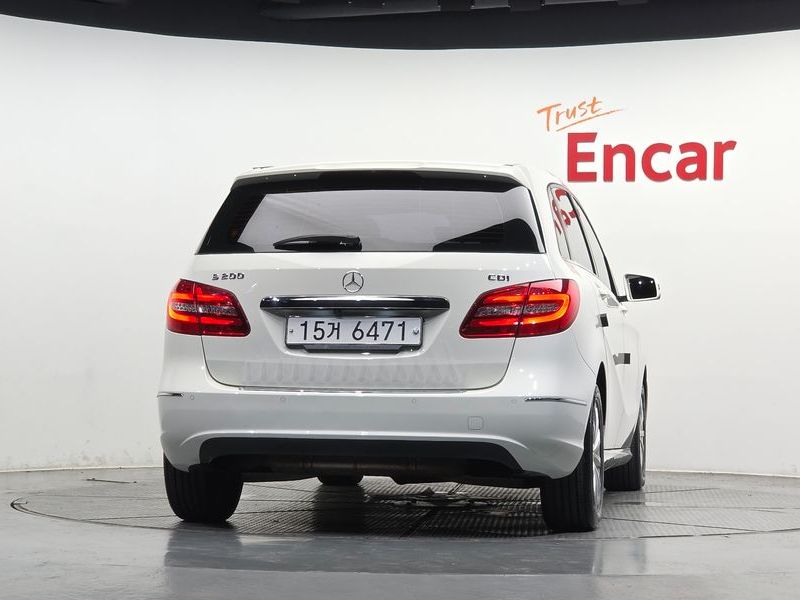 2015 Mercedes-Benz B-Class W246 B200 CDI Blue efficiency photo 4