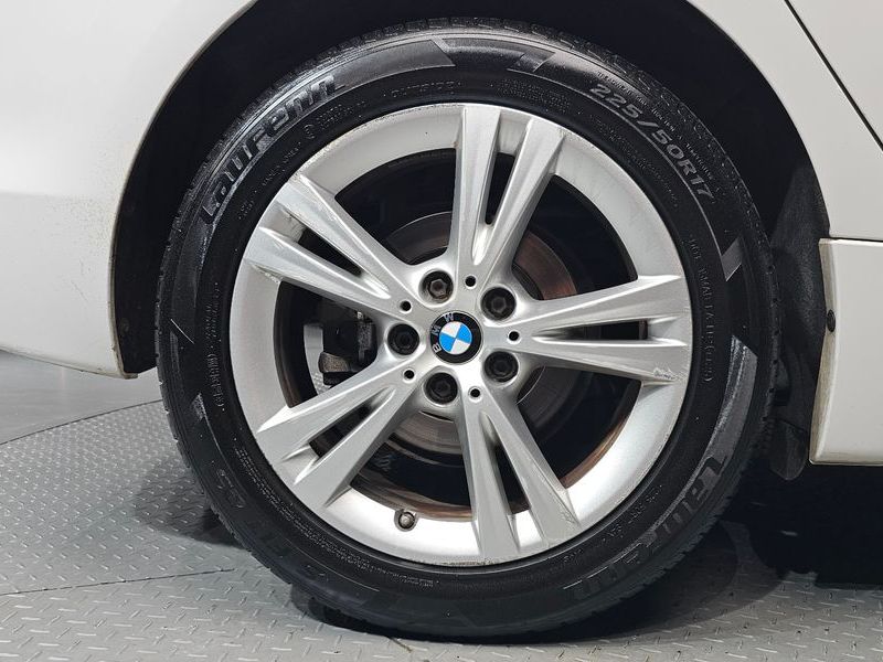 2015 BMW 2-Series Joy photo 5