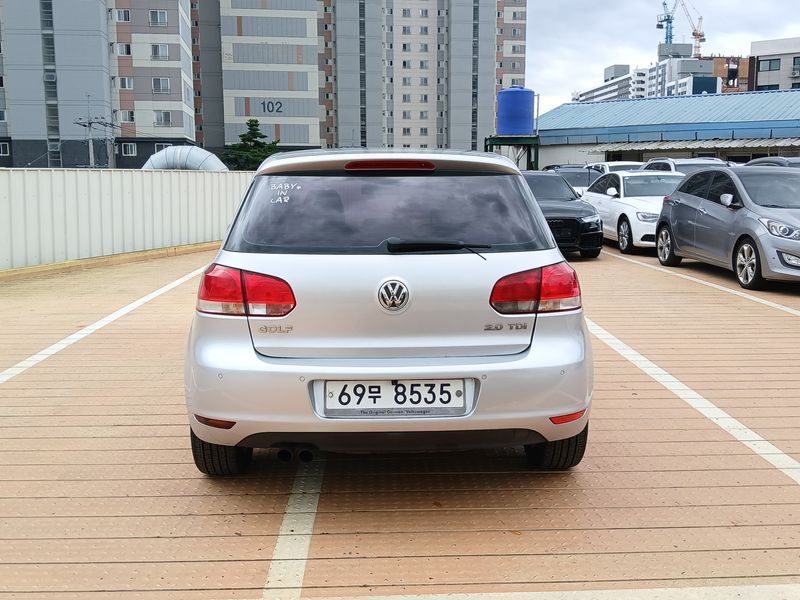 2012 Volkswagen Golf 6th Generation 2.0 TDI photo 5