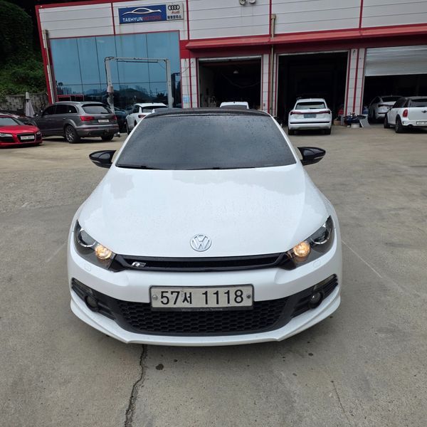 2012 Volkswagen Scirocco 2.0 TDI R-Line photo 2