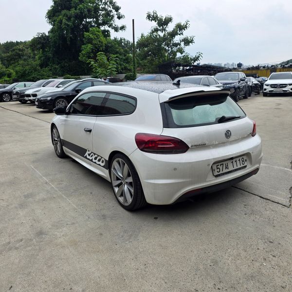 2012 Volkswagen Scirocco 2.0 TDI R-Line photo 5