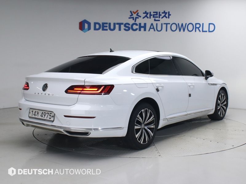 2019 Volkswagen Arteon 2.0 TDI Premium photo 2