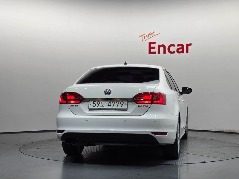 2012 Volkswagen Jetta 6th Generation 2.0 TDI 6th photo 4
