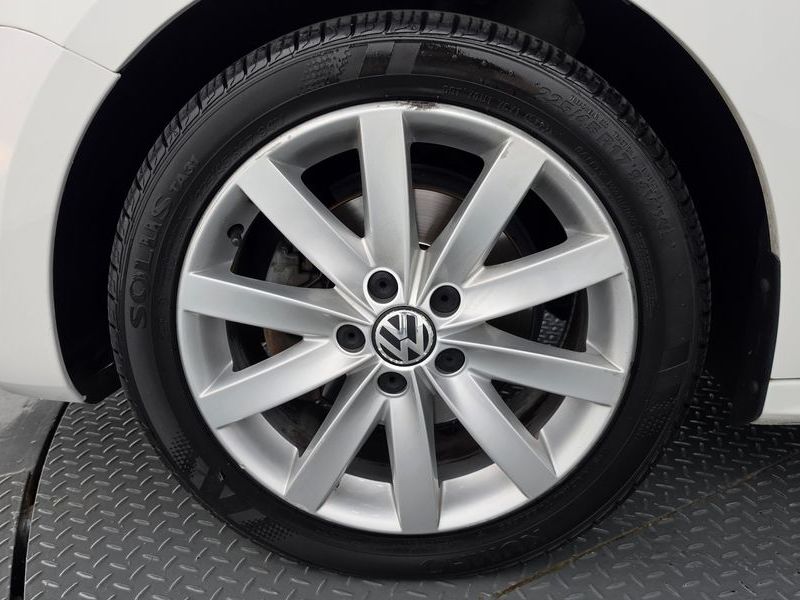2012 Volkswagen Jetta 6th Generation 2.0 TDI 6th photo 5