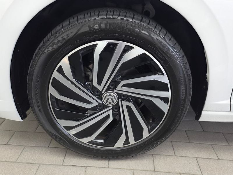 2021 Volkswagen Jetta 7th Generation 1.4 TSI Premium photo 5