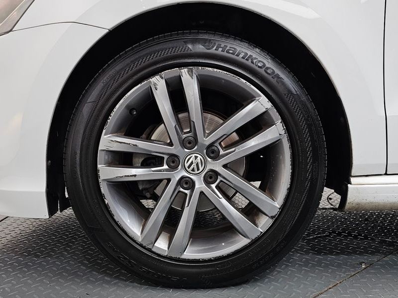 2016 Volkswagen Polo 1.4 TDI R-Line 5th photo 5