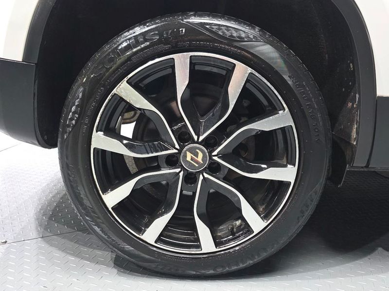 2013 Volkswagen New Tiguan 2.0 TDI Comfort 5N photo 5