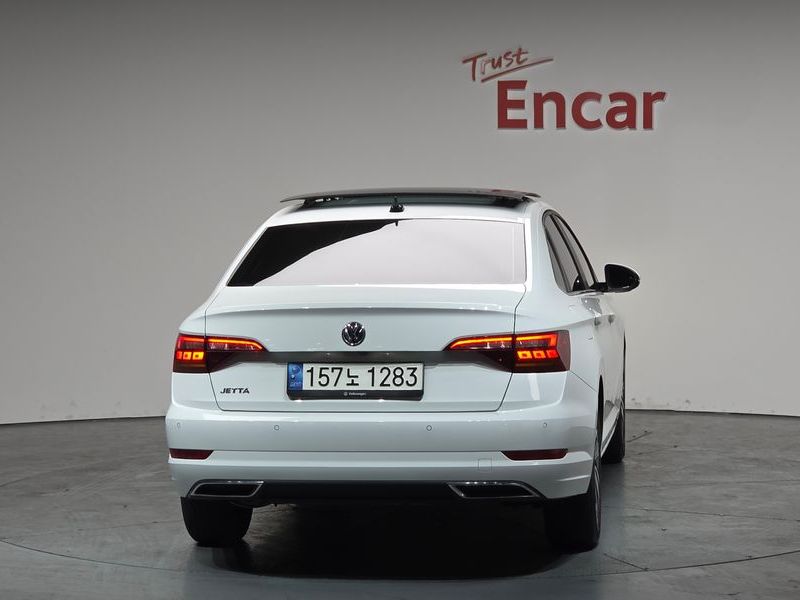 2021 Volkswagen Jetta 7th Generation 1.4 TSI Prestige photo 4