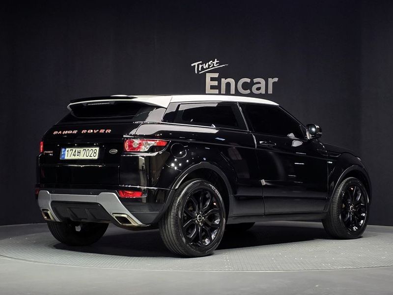 2012 Land Rover Range Rover Evoque L538 2.0 Si4 Dynamic Coupe photo 2