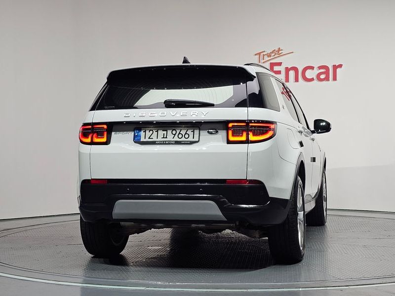 2022 Land Rover Discovery Sport L550 P250 SE photo 4