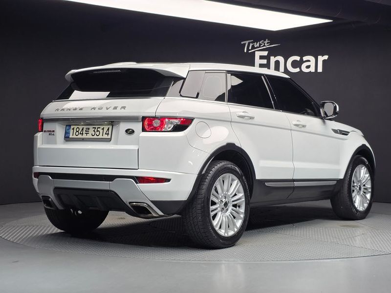 2013 Land Rover Range Rover Evoque L538 2.2 SD4 Prestige photo 2