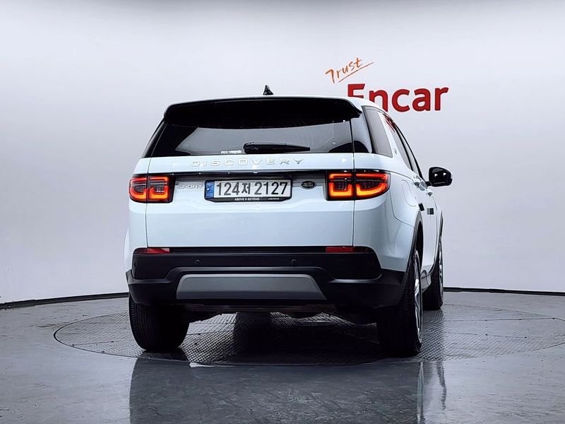 2021 Land Rover Discovery Sport L550 P250 S photo 4