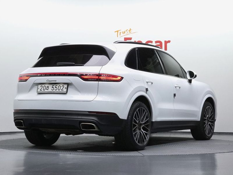 2019 Porsche Cayenne PO536 3.0 photo 2