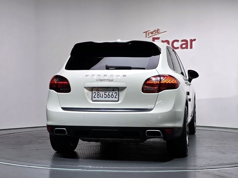 2012 Porsche Cayenne 958 4.8 S 958 photo 4