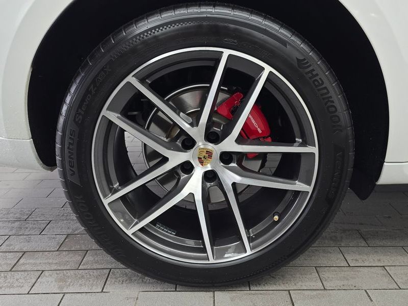 2022 Porsche Macan 95B 2.9 S photo 5
