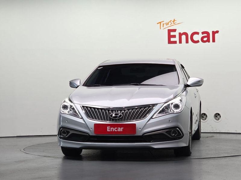 2015 Hyundai Grandeur HG HG220 Diesel Modern photo 3