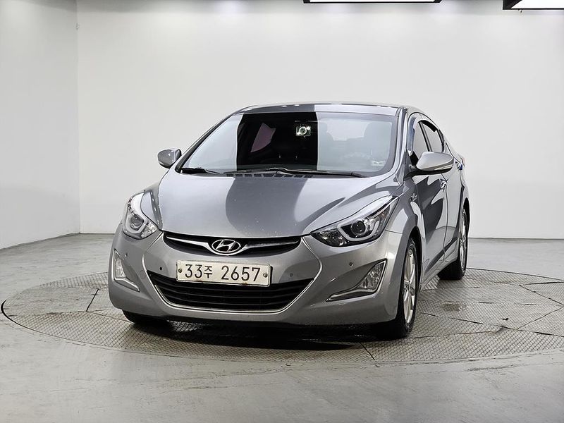 2014 Hyundai The New Avante MD 1.6 VGT Premium Standard photo 2