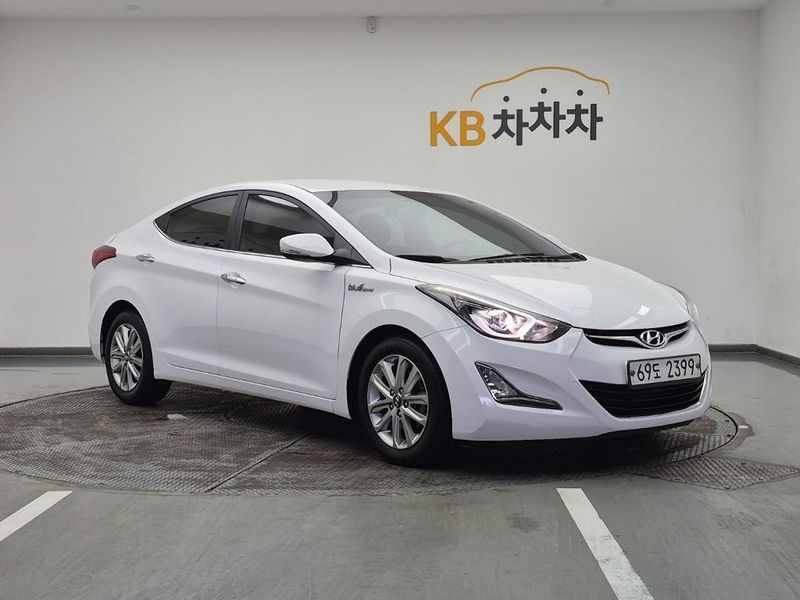 2014 Hyundai The New Avante MD 1.6 VGT Modern Standard photo 2