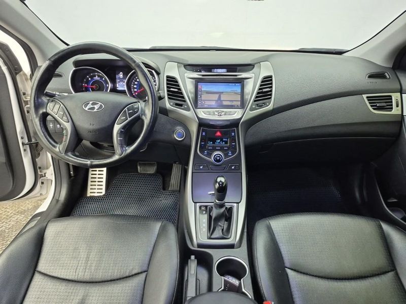 2014 Hyundai The New Avante MD 1.6 VGT Modern Standard photo 5