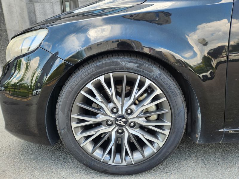 2013 Kia Porte 1.6 GDI Prestige photo 3