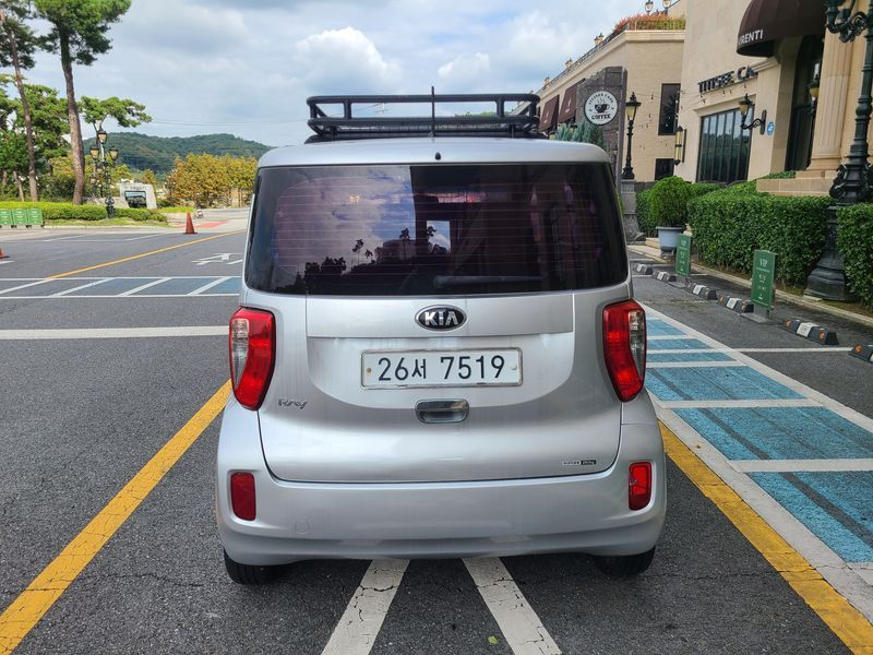 2014 Kia Ray VAN Deluxe photo 4