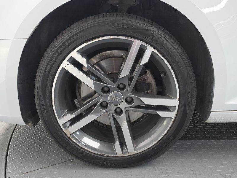 2019 Audi A4 B9 40 TFSI Premium photo 5