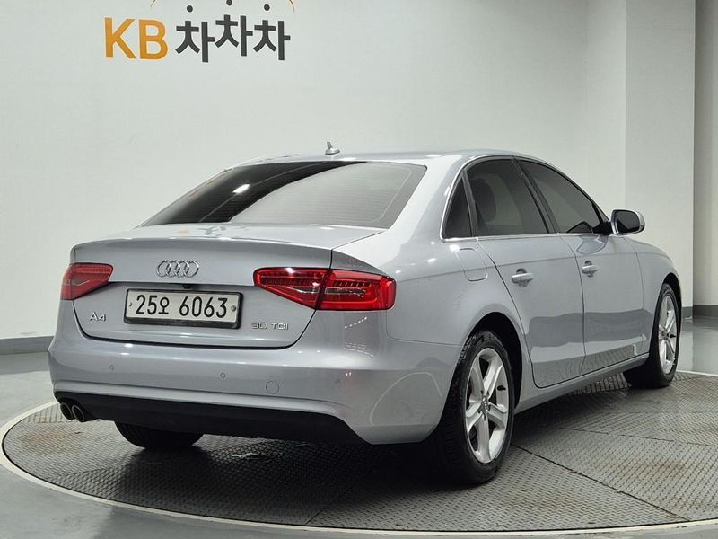 2015 Audi A4 30 TDI B8 photo 3