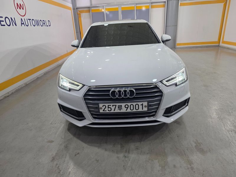 2019 Audi A4 B9 40 TFSI Premium photo 2