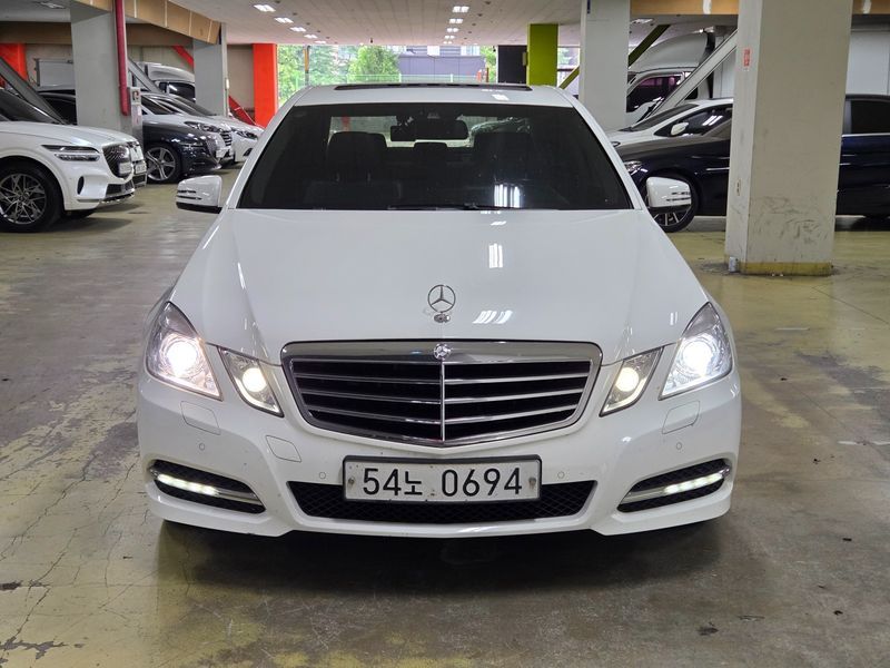 2013 Mercedes-Benz E-Class W212 E250 CDI 4MATIC photo 2