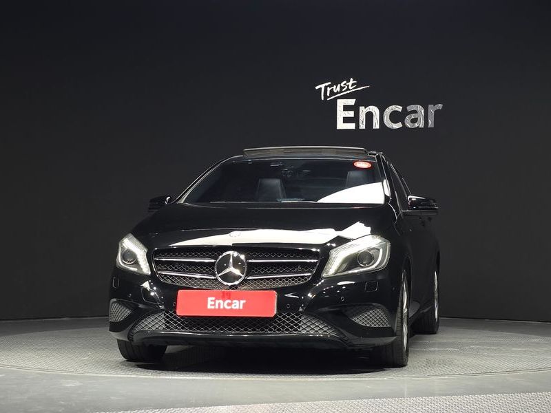 2015 Mercedes-Benz A-Class W176 A180 CDI Style photo 3