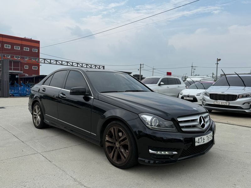 2013 Mercedes-Benz C-Class W204 C220 CDI AVANTGARDE photo 5