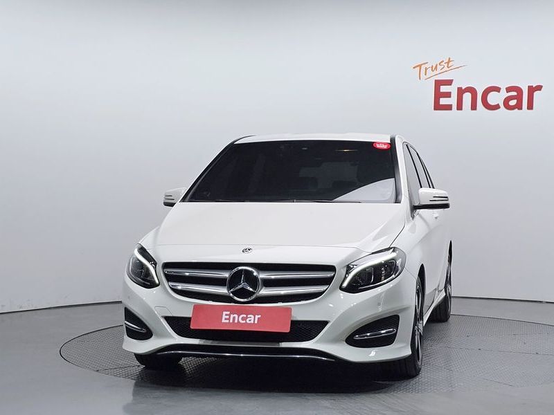 2018 Mercedes-Benz B-Class W246 B220 photo 3