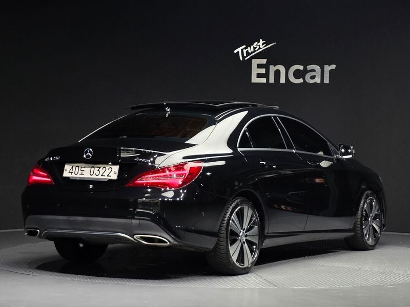 2017 Mercedes-Benz A-Class W176 CLA250 4MATIC photo 2