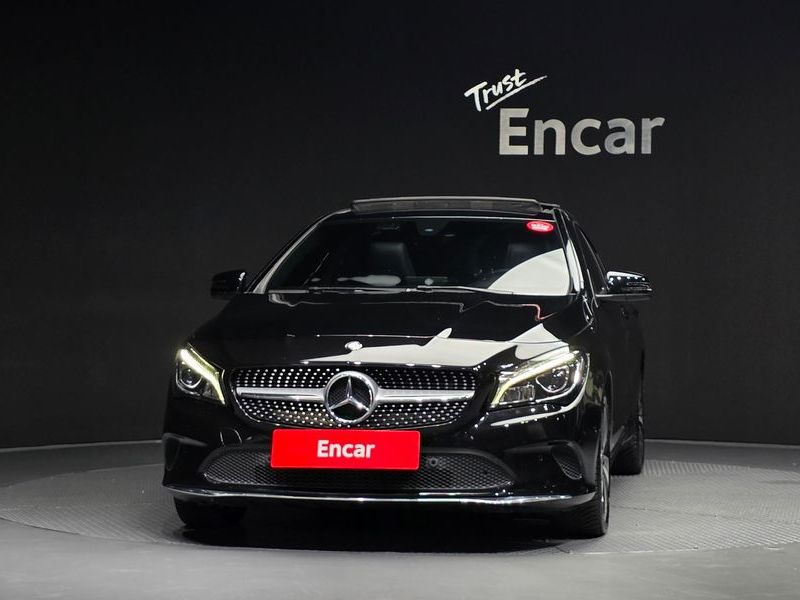 2017 Mercedes-Benz A-Class W176 CLA250 4MATIC photo 3