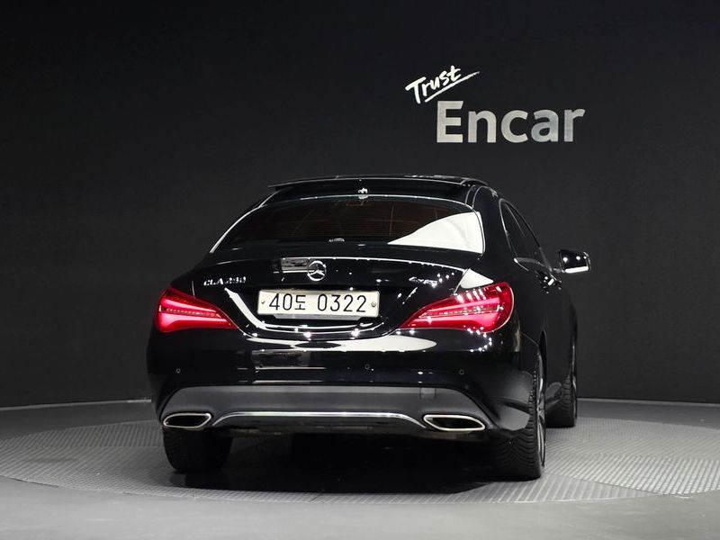 2017 Mercedes-Benz A-Class W176 CLA250 4MATIC photo 4