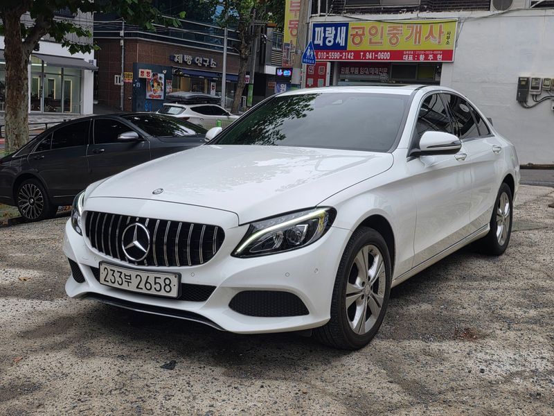 2017 Mercedes-Benz C-Class W205 C220 d Avantgarde photo 3