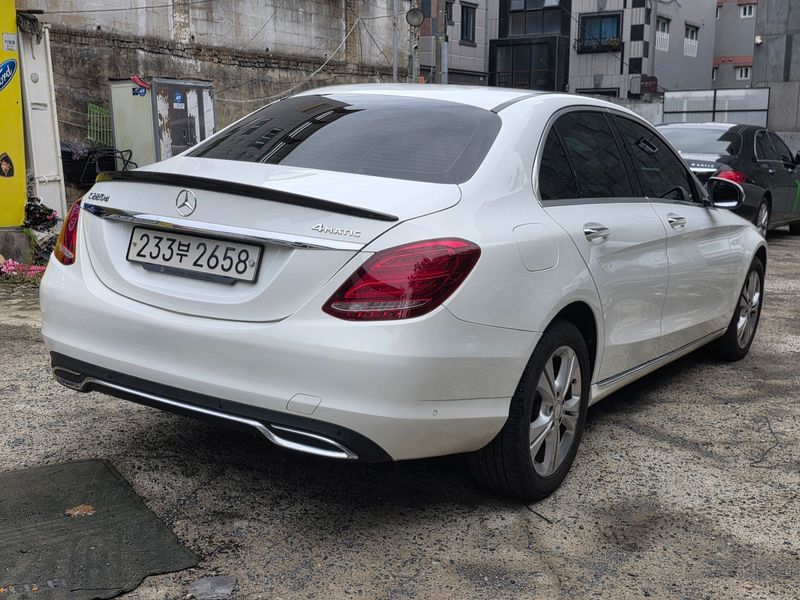 2017 Mercedes-Benz C-Class W205 C220 d Avantgarde photo 4